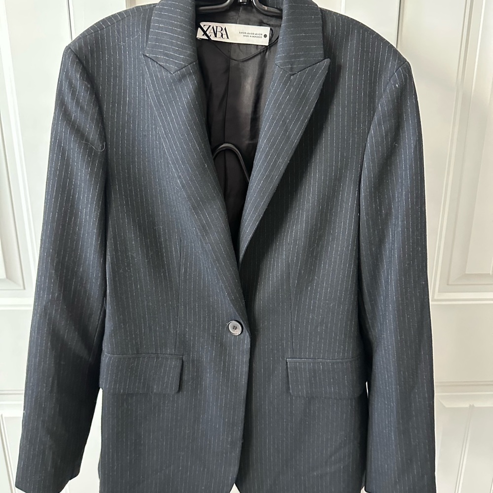 Zara women’s  Gray Pinstripe Blazer